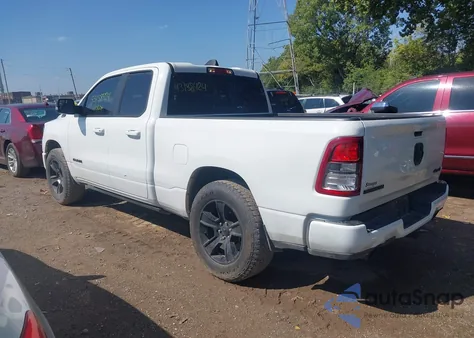 2021 Ram 1500 Big Horn 4X4 6'4 Box из США, поврежденный, VIN 1C6SRFBT7MN561739